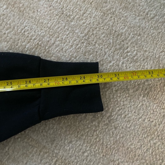 Vintage Halloween Winnie the Pooh Sweater - Picture 5 of 6